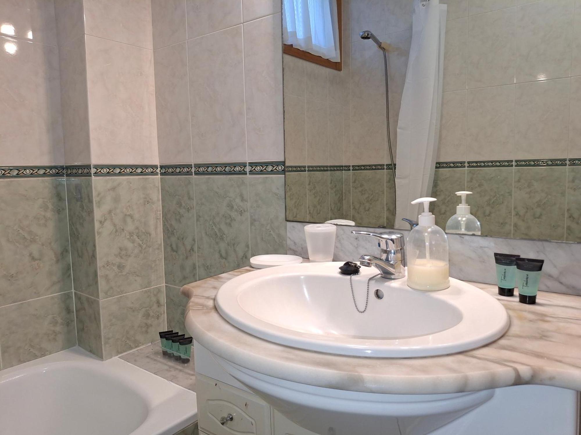 Apartment Zona Camelias